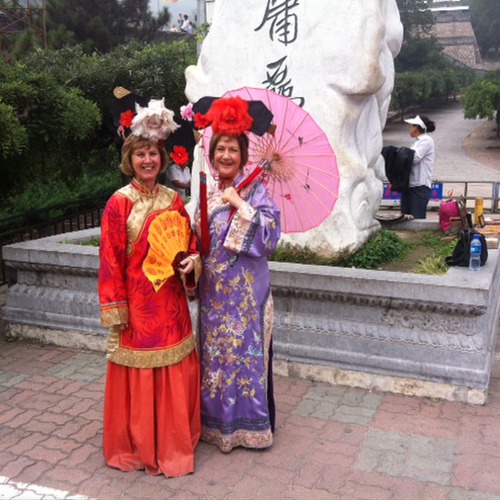 Robyn & Julie in tradtional dress at the Great Wall