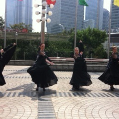 Kate, Sara, Rachel and Kylie warming up prior to performing at Pearl Tower